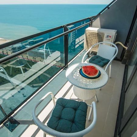 Orange Sky Apartments Beach Tower Batumi Exterior photo