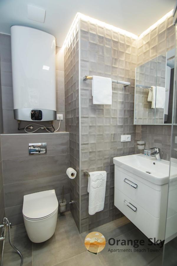 Orange Sky Apartments Beach Tower Batumi Exterior photo