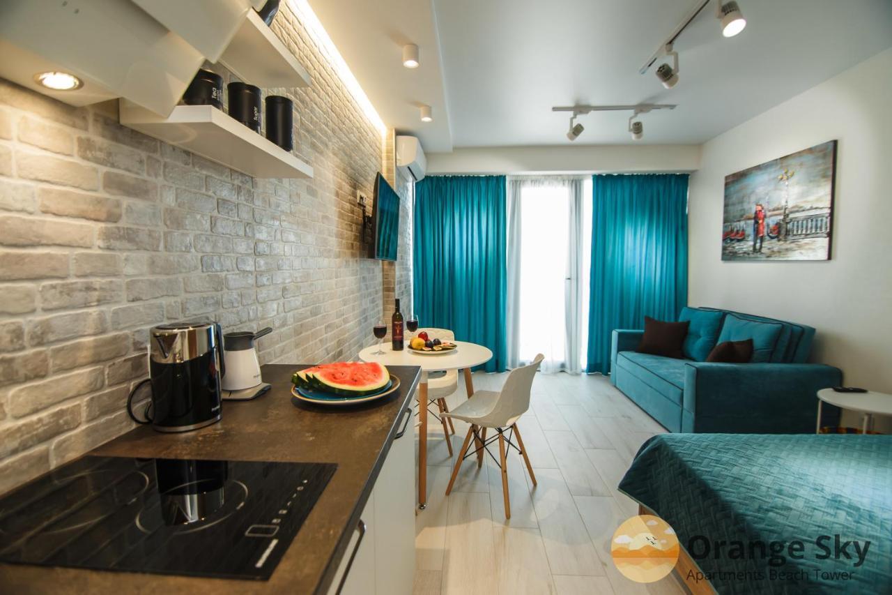 Orange Sky Apartments Beach Tower Batumi Exterior photo